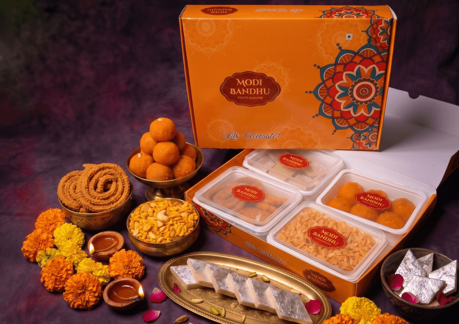Modi Bandhu Meethi Diwali gift hamper with Kaju Katli, Motichoor Ladoo, Chakli and Dryfruit Chiwda